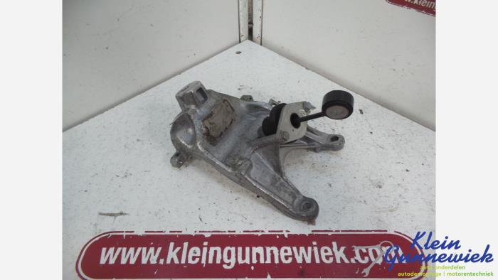 Gebruikte Motorrubber Audi A5 Prijs € 20,00 Margeregeling aangeboden door Klein Gunnewiek Autodemontage & Motorentechniek