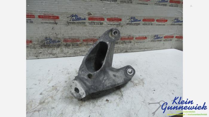 Gebruikte Motorrubber Audi A4 Prijs € 15,00 Margeregeling aangeboden door Klein Gunnewiek Autodemontage & Motorentechniek