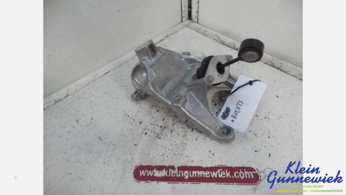Gebruikte Motorrubber Audi A5 Prijs € 20,00 Margeregeling aangeboden door Klein Gunnewiek Autodemontage & Motorentechniek