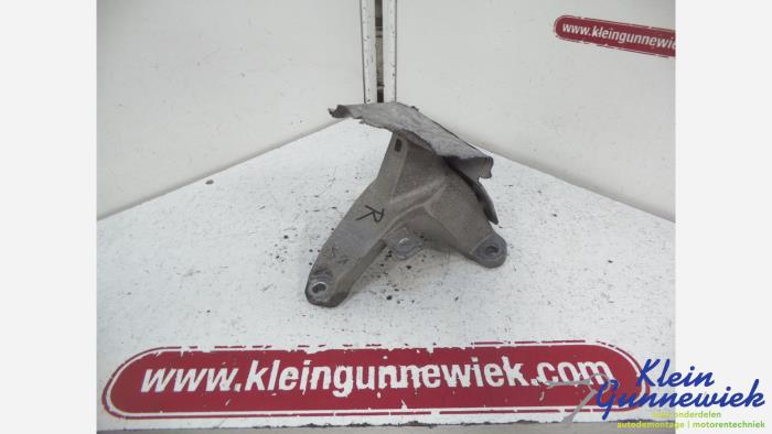 Gebruikte Motorrubber Audi S5 Prijs € 20,00 Margeregeling aangeboden door Klein Gunnewiek Autodemontage & Motorentechniek
