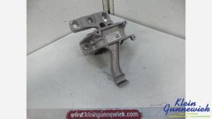 Gebruikte Motorsteun Volkswagen Golf Sportsvan Prijs € 25,00 Margeregeling aangeboden door Klein Gunnewiek Autodemontage & Motorentechniek