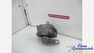 Gebruikte Motorsteun Volkswagen Touran Prijs € 15,00 Margeregeling aangeboden door Klein Gunnewiek Autodemontage & Motorentechniek