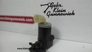 Gebruikte Ruitensproeierpomp voor Nissan Leaf Prijs op aanvraag aangeboden door Gebr.Klein Gunnewiek Ho.BV