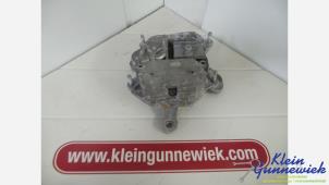 Gebruikte Versnellingsbak Steun Audi A8 Prijs € 40,00 Margeregeling aangeboden door Klein Gunnewiek Autodemontage & Motorentechniek