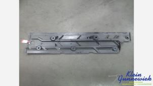 Gebruikte Beschermplaat bodem Renault Laguna Prijs € 45,00 Margeregeling aangeboden door Klein Gunnewiek Autodemontage & Motorentechniek