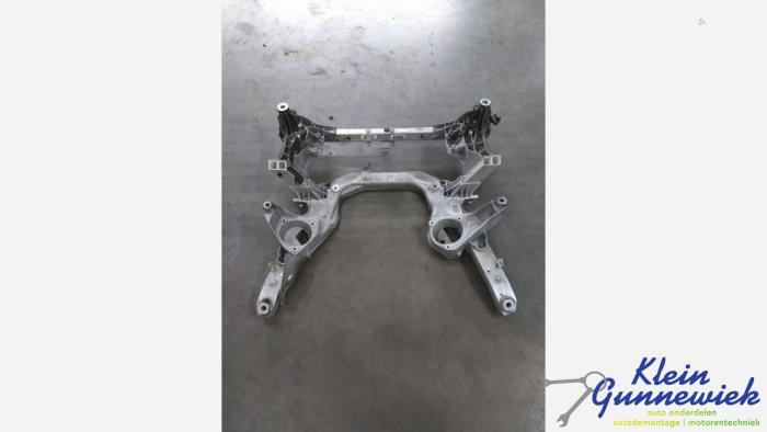 Gebruikte Subframe BMW 7-Serie Prijs € 147,00 Margeregeling aangeboden door Klein Gunnewiek Autodemontage & Motorentechniek