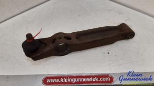 Gebruikte Draagarm onder rechts-voor Chevrolet Matiz Prijs € 25,00 Margeregeling aangeboden door Klein Gunnewiek Autodemontage & Motorentechniek