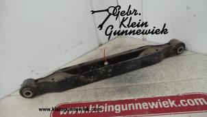 Gebruikte Draagarm rechts-achter Renault Koleos Prijs op aanvraag aangeboden door Gebr.Klein Gunnewiek Ho.BV