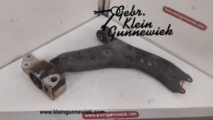 Gebruikte Draagarm onder rechts-voor Volkswagen Passat Prijs op aanvraag aangeboden door Gebr.Klein Gunnewiek Ho.BV
