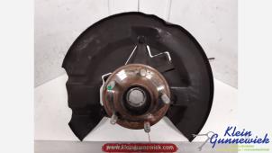 Gebruikte Fusee rechts-achter Ford Kuga Prijs € 95,00 Margeregeling aangeboden door Klein Gunnewiek Autodemontage & Motorentechniek