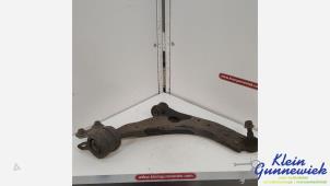 Gebruikte Draagarm onder rechts-voor Volvo V50 Prijs € 45,00 Margeregeling aangeboden door Klein Gunnewiek Autodemontage & Motorentechniek