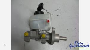 Gebruikte Hoofdremcilinder Dacia Logan Prijs € 50,00 Margeregeling aangeboden door Klein Gunnewiek Autodemontage & Motorentechniek