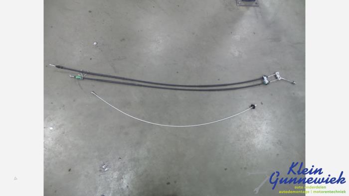 Gebruikte Handrem Kabel Renault Trafic Prijs € 20,00 Margeregeling aangeboden door Klein Gunnewiek Autodemontage & Motorentechniek