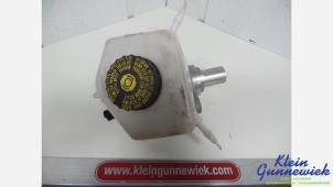 Gebruikte Hoofdremcilinder BMW 4-Serie Prijs € 50,00 Margeregeling aangeboden door Klein Gunnewiek Autodemontage & Motorentechniek