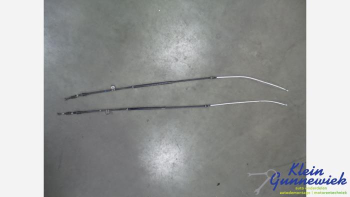 Gebruikte Handrem Kabel Audi TT Prijs € 20,00 Margeregeling aangeboden door Klein Gunnewiek Autodemontage & Motorentechniek