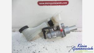Gebruikte Hoofdremcilinder Ford Mondeo Prijs € 50,00 Margeregeling aangeboden door Klein Gunnewiek Autodemontage & Motorentechniek