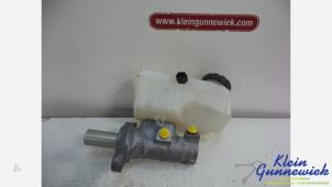 Gebruikte Hoofdremcilinder Dacia Dokker Prijs € 25,00 Margeregeling aangeboden door Klein Gunnewiek Autodemontage & Motorentechniek