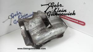 Gebruikte Remklauw (Tang) links-voor Skoda Karoq Prijs € 40,00 Margeregeling aangeboden door Gebr.Klein Gunnewiek Ho.BV