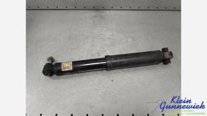 Gebruikte Schokbreker links-achter Renault Kadjar Prijs € 25,00 Margeregeling aangeboden door Klein Gunnewiek Autodemontage & Motorentechniek