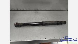 Gebruikte Schokdemper links-achter Dacia Sandero Prijs € 20,00 Margeregeling aangeboden door Klein Gunnewiek Autodemontage & Motorentechniek