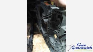 Gebruikte Voorfront Renault Master Prijs € 45,00 Margeregeling aangeboden door Klein Gunnewiek Autodemontage & Motorentechniek