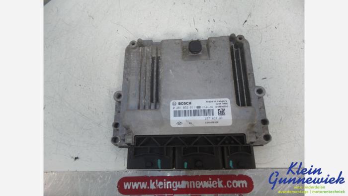 Gebruikte Inspuitcomputer Renault Captur Prijs € 107,00 Margeregeling aangeboden door Klein Gunnewiek Autodemontage & Motorentechniek
