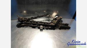 Gebruikte Bumpersteun links-achter Opel Insignia Prijs € 25,00 Margeregeling aangeboden door Klein Gunnewiek Autodemontage & Motorentechniek