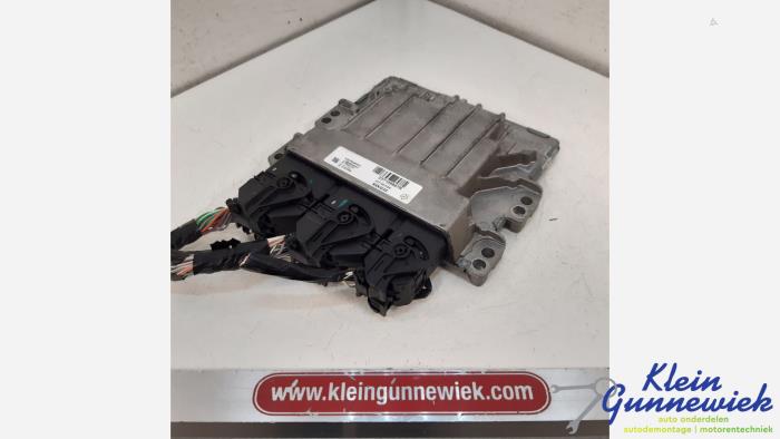 Gebruikte Inspuitcomputer Renault Captur Prijs € 175,00 Margeregeling aangeboden door Klein Gunnewiek Autodemontage & Motorentechniek