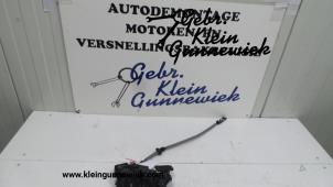 Gebruikte Deurslot Mechaniek 4Deurs rechts-achter Volkswagen Tiguan Prijs € 40,00 Margeregeling aangeboden door Gebr.Klein Gunnewiek Ho.BV