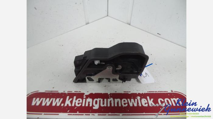 Deurslot Mechaniek 4Deurs links-achter van een BMW 4-Serie 2016