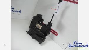 Gebruikte Deurslot Mechaniek 4Deurs rechts-voor Renault Megane Prijs € 57,00 Margeregeling aangeboden door Klein Gunnewiek Autodemontage & Motorentechniek