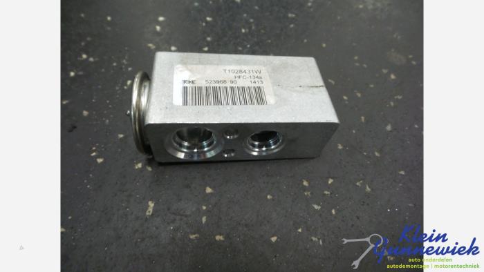 Gebruikte Airco expansieklep Renault Clio Prijs € 25,00 Margeregeling aangeboden door Klein Gunnewiek Autodemontage & Motorentechniek