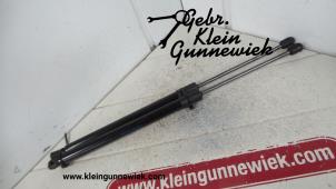 Gebruikte Gasveer links-achter Volkswagen Golf Sportsvan Prijs op aanvraag aangeboden door Gebr.Klein Gunnewiek Ho.BV