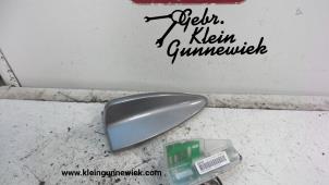Gebruikte GPS Antenne BMW 3-Serie Prijs € 35,00 Margeregeling aangeboden door Gebr.Klein Gunnewiek Ho.BV