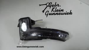 Gebruikte Knipperlicht spiegel links Nissan Leaf Prijs op aanvraag aangeboden door Gebr.Klein Gunnewiek Ho.BV