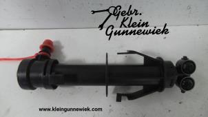 Gebruikte Koplamp Sproeier Volkswagen Crafter Prijs op aanvraag aangeboden door Gebr.Klein Gunnewiek Ho.BV