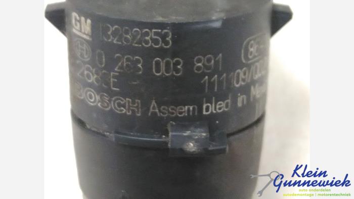 PDC Sensor van een Opel Ampera 2013