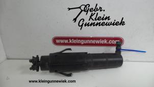 Gebruikte Koplamp Sproeier Volkswagen Jetta Prijs € 20,00 Margeregeling aangeboden door Gebr.Klein Gunnewiek Ho.BV