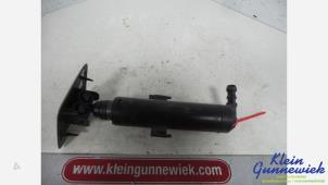 Gebruikte Koplamp Sproeier Skoda Yeti Prijs € 20,00 Margeregeling aangeboden door Klein Gunnewiek Autodemontage & Motorentechniek