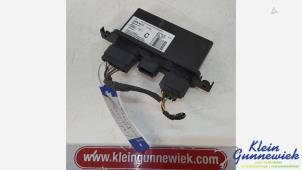 Gebruikte PDC Module Renault Clio Prijs € 50,00 Margeregeling aangeboden door Klein Gunnewiek Autodemontage & Motorentechniek