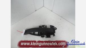 Gebruikte Deurgreep 2Deurs rechts Ford Transit Custom Prijs € 25,00 Margeregeling aangeboden door Klein Gunnewiek Autodemontage & Motorentechniek