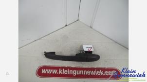 Gebruikte Portiergreep 4Deurs rechts-achter Mercedes Vaneo Prijs € 20,00 Margeregeling aangeboden door Klein Gunnewiek Autodemontage & Motorentechniek