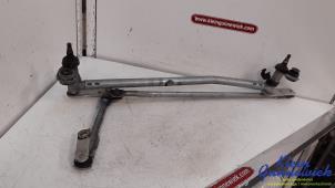 Gebruikte Ruitenwis Mechaniek Volkswagen CC Prijs € 50,00 Margeregeling aangeboden door Klein Gunnewiek Autodemontage & Motorentechniek