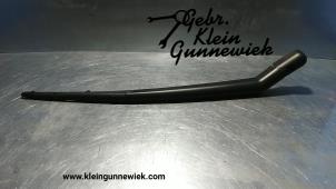 Gebruikte Ruitenwisserarm achter Renault Koleos Prijs op aanvraag aangeboden door Gebr.Klein Gunnewiek Ho.BV