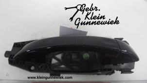 Gebruikte Deurgreep 4Deurs rechts-voor Volkswagen Touareg Prijs op aanvraag aangeboden door Gebr.Klein Gunnewiek Ho.BV