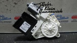 Gebruikte Raammotor Portier Volkswagen Caddy Prijs op aanvraag aangeboden door Gebr.Klein Gunnewiek Ho.BV