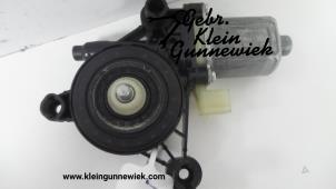 Gebruikte Raammotor Portier Audi A4 Prijs € 15,00 Margeregeling aangeboden door Gebr.Klein Gunnewiek Ho.BV