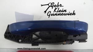 Gebruikte Deurgreep 4Deurs links-achter Volkswagen Polo Prijs op aanvraag aangeboden door Gebr.Klein Gunnewiek Ho.BV