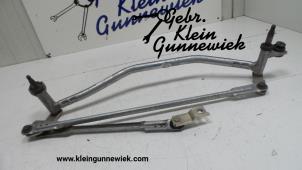 Gebruikte Ruitenwis Mechaniek Volkswagen Arteon Prijs op aanvraag aangeboden door Gebr.Klein Gunnewiek Ho.BV