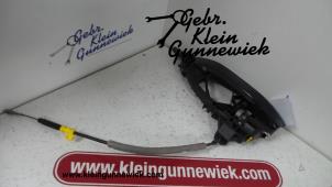 Gebruikte Deurgreep 4Deurs links-achter Audi A8 Prijs op aanvraag aangeboden door Gebr.Klein Gunnewiek Ho.BV